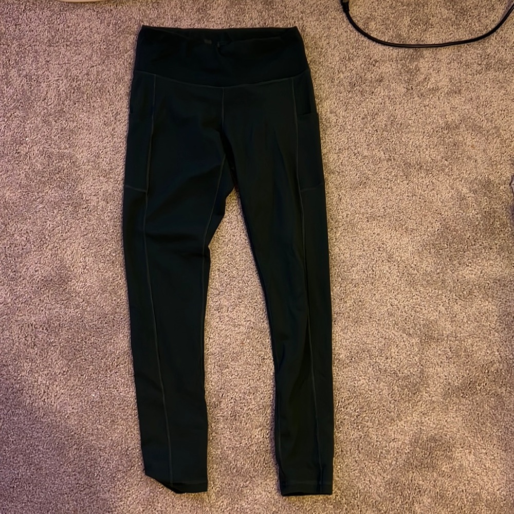 Dark green leggings